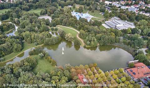 28.08.2020 - Ostpark mit Umgebung und Blick auf das Marx-Zentrum