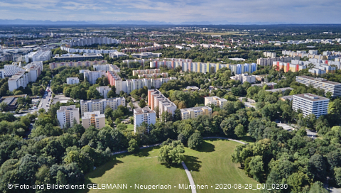 28.08.2020 - Ostpark mit Umgebung und Blick auf das Marx-Zentrum