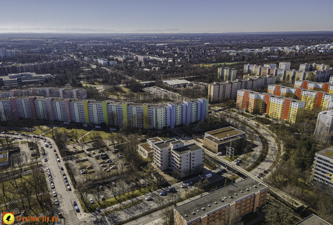 01.03.2021 - Neuperlach mit Quiddezentrum dem Ostpark und Festspielhaus