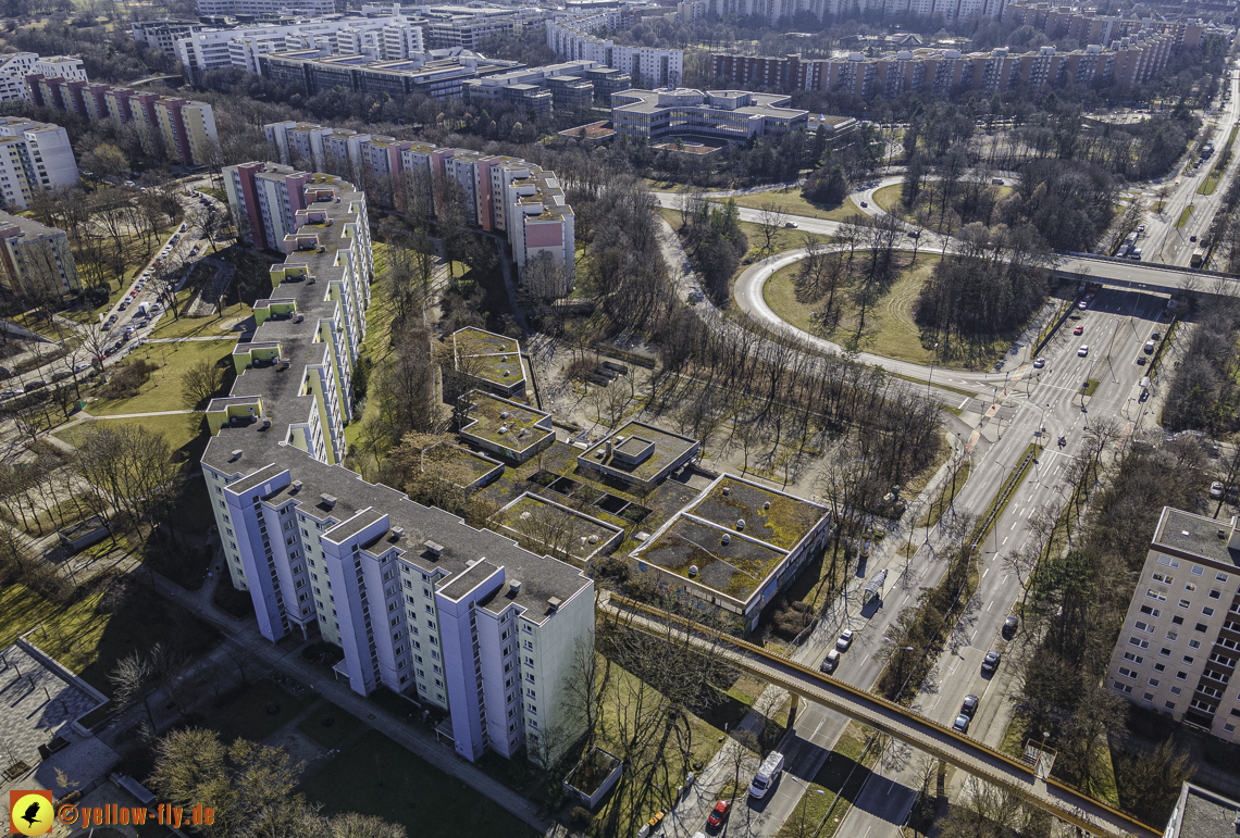 01.03.2021 - Neuperlach mit Quiddezentrum dem Ostpark und Festspielhaus