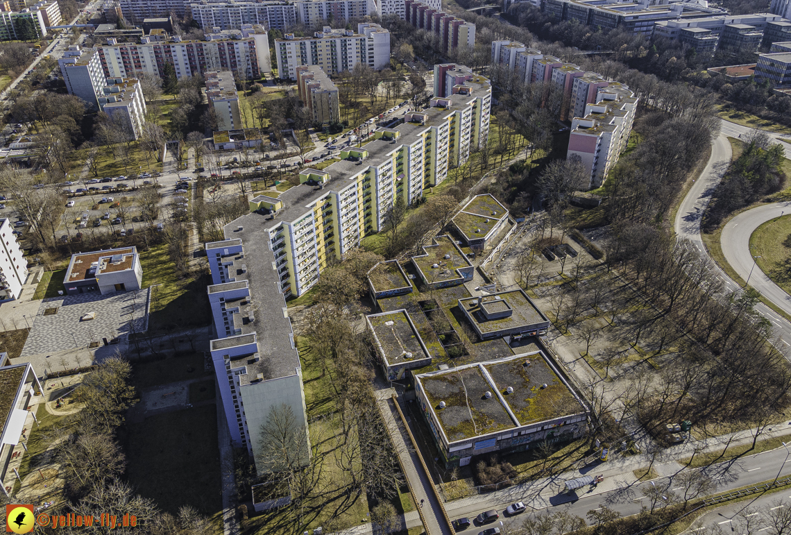 01.03.2021 - Neuperlach mit Quiddezentrum dem Ostpark und Festspielhaus