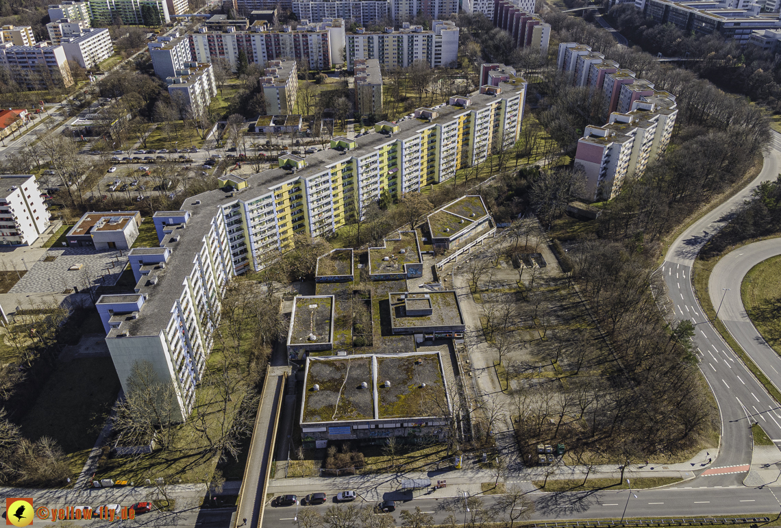 01.03.2021 - Neuperlach mit Quiddezentrum dem Ostpark und Festspielhaus