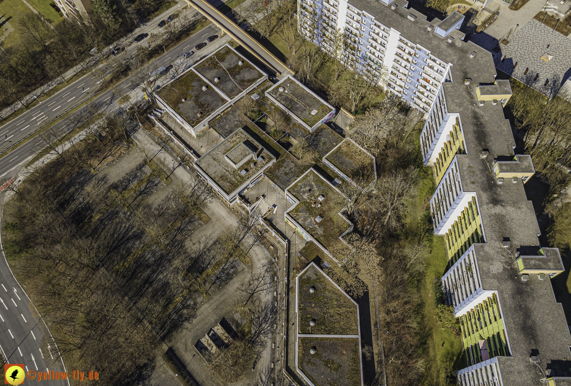 01.03.2021 - Neuperlach mit Quiddezentrum dem Ostpark und Festspielhaus