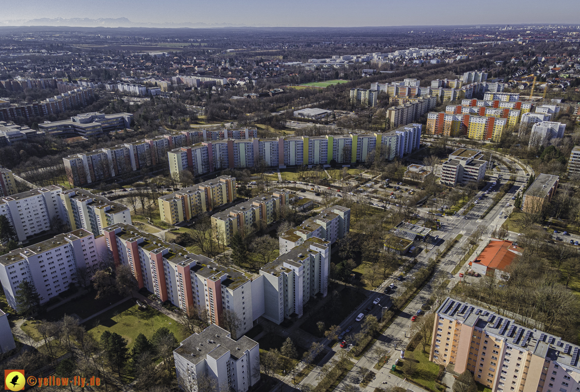 01.03.2021 - Neuperlach mit Quiddezentrum dem Ostpark und Festspielhaus