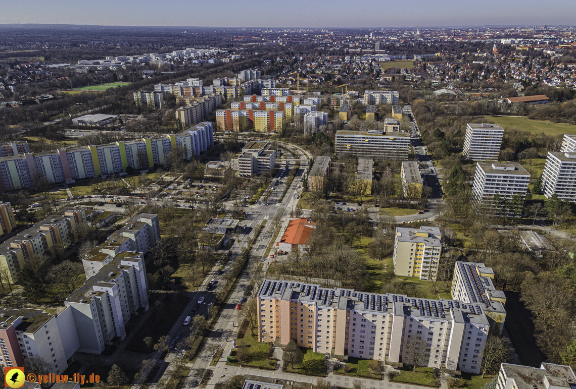 01.03.2021 - Neuperlach mit Quiddezentrum dem Ostpark und Festspielhaus