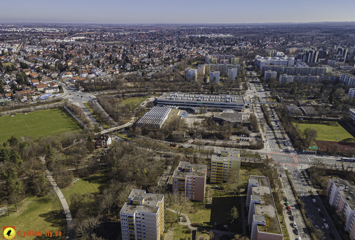 01.03.2021 - Neuperlach mit Quiddezentrum dem Ostpark und Festspielhaus