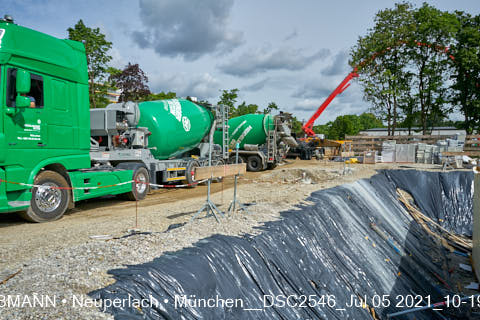 05.07.2021 - neuperlach.org.gelbmann.org zeigt aktuelle Baustellenfotos von der Grundschule am Karl-Marx-Ring in Neuperlach