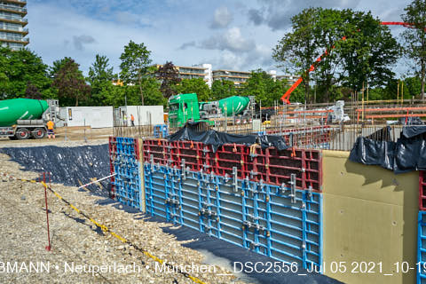05.07.2021 - neuperlach.org.gelbmann.org zeigt aktuelle Baustellenfotos von der Grundschule am Karl-Marx-Ring in Neuperlach