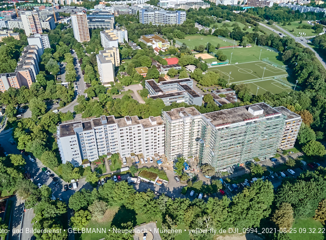 25.08.2021 - Baustelle Annette-Kolb-Anger und Kafkastraße mit Umgebung