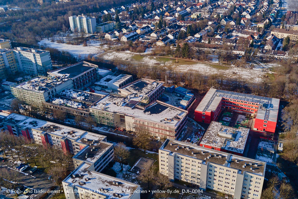 21.01.2022 - Baustelle Schule am Strehleranger in Neuperlach