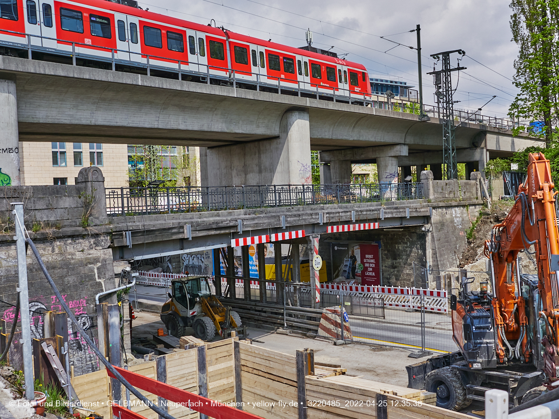 25.04.2022 - Neubau der Eisenbahnbrücke in der Balanstraße