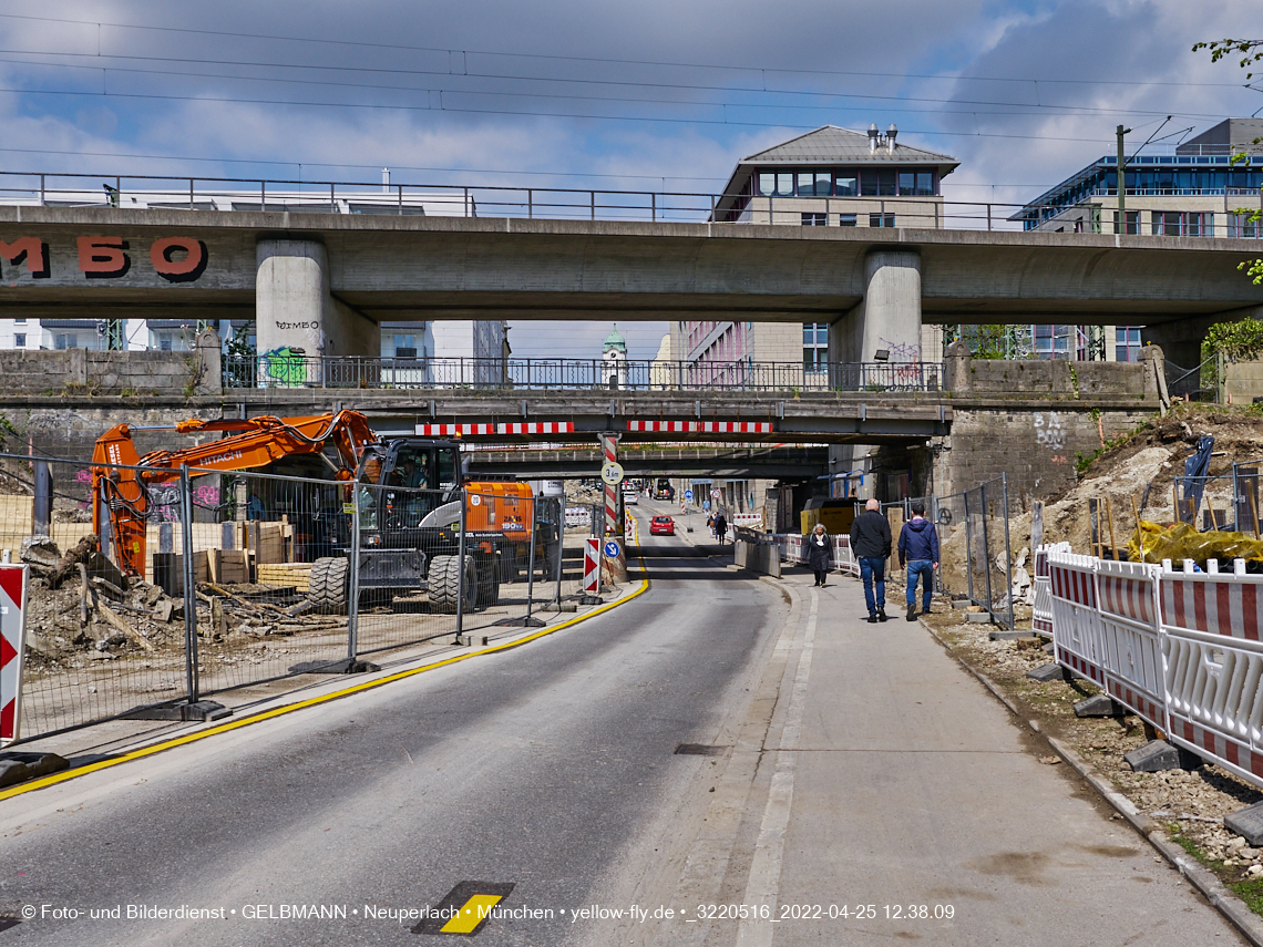 25.04.2022 - Neubau der Eisenbahnbrücke in der Balanstraße