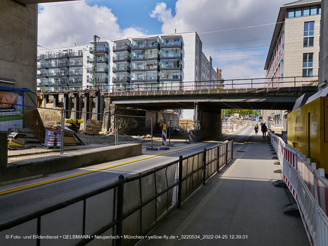 25.04.2022 - Neubau der Eisenbahnbrücke in der Balanstraße