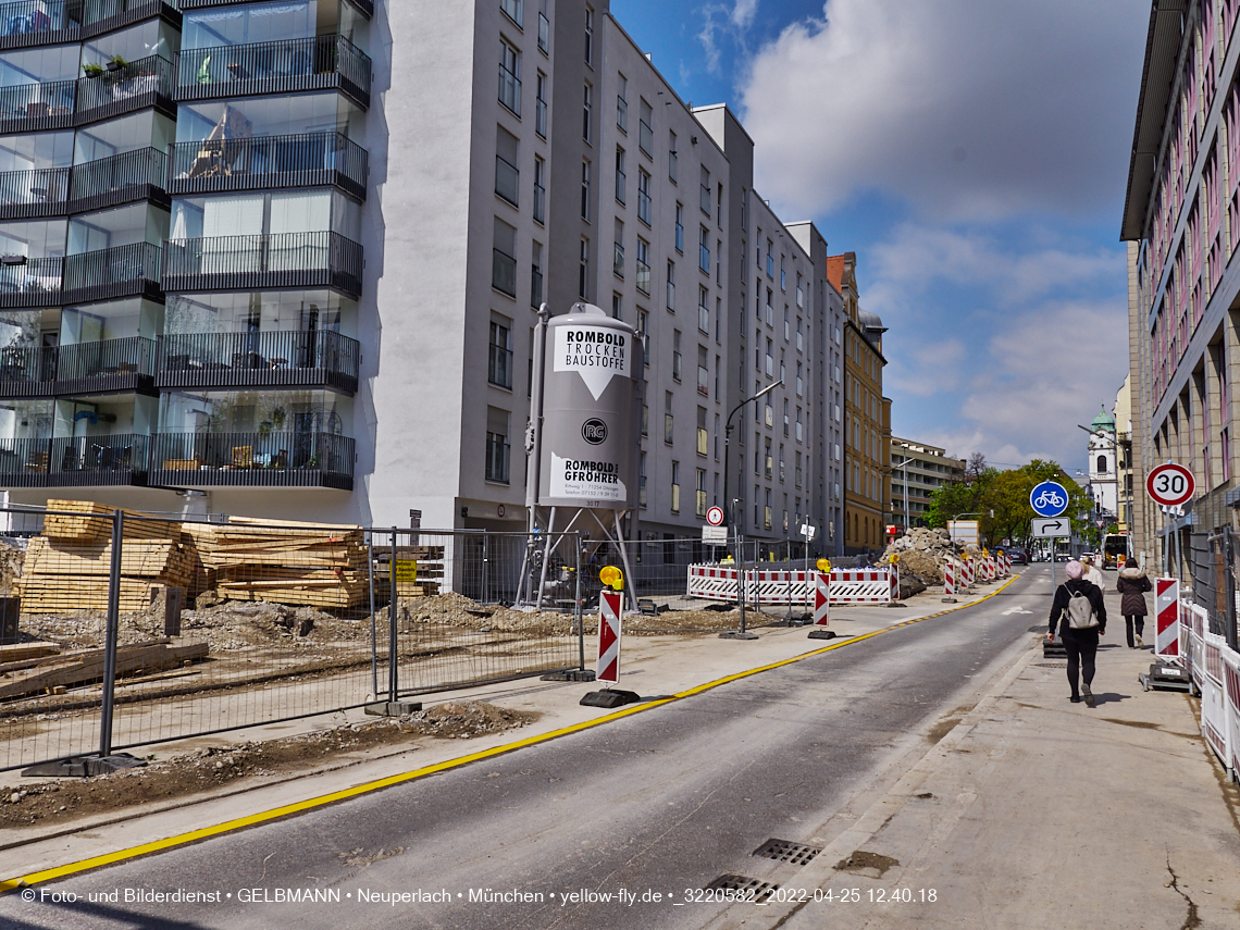 25.04.2022 - Neubau der Eisenbahnbrücke in der Balanstraße