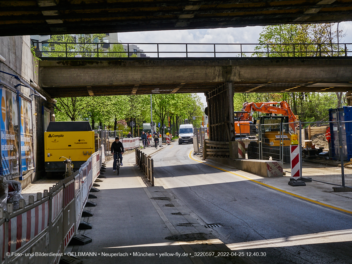 25.04.2022 - Neubau der Eisenbahnbrücke in der Balanstraße