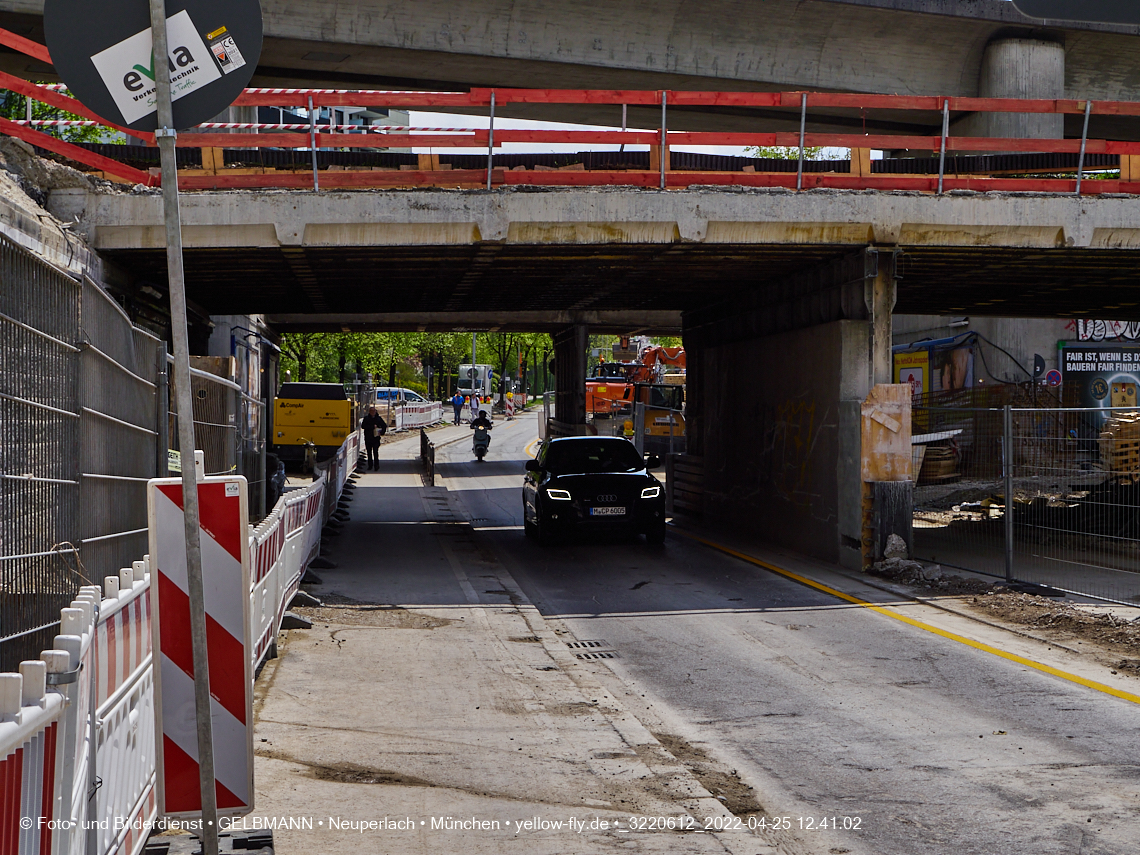 25.04.2022 - Neubau der Eisenbahnbrücke in der Balanstraße