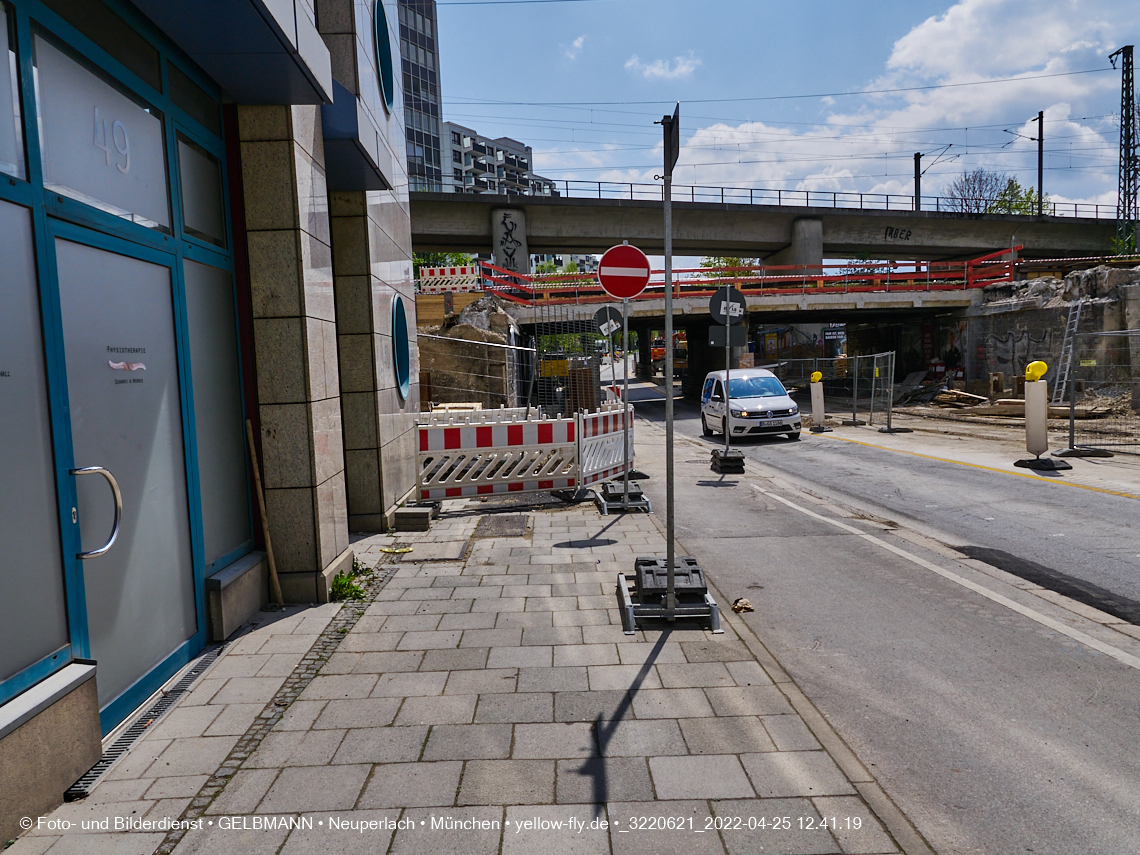 25.04.2022 - Neubau der Eisenbahnbrücke in der Balanstraße