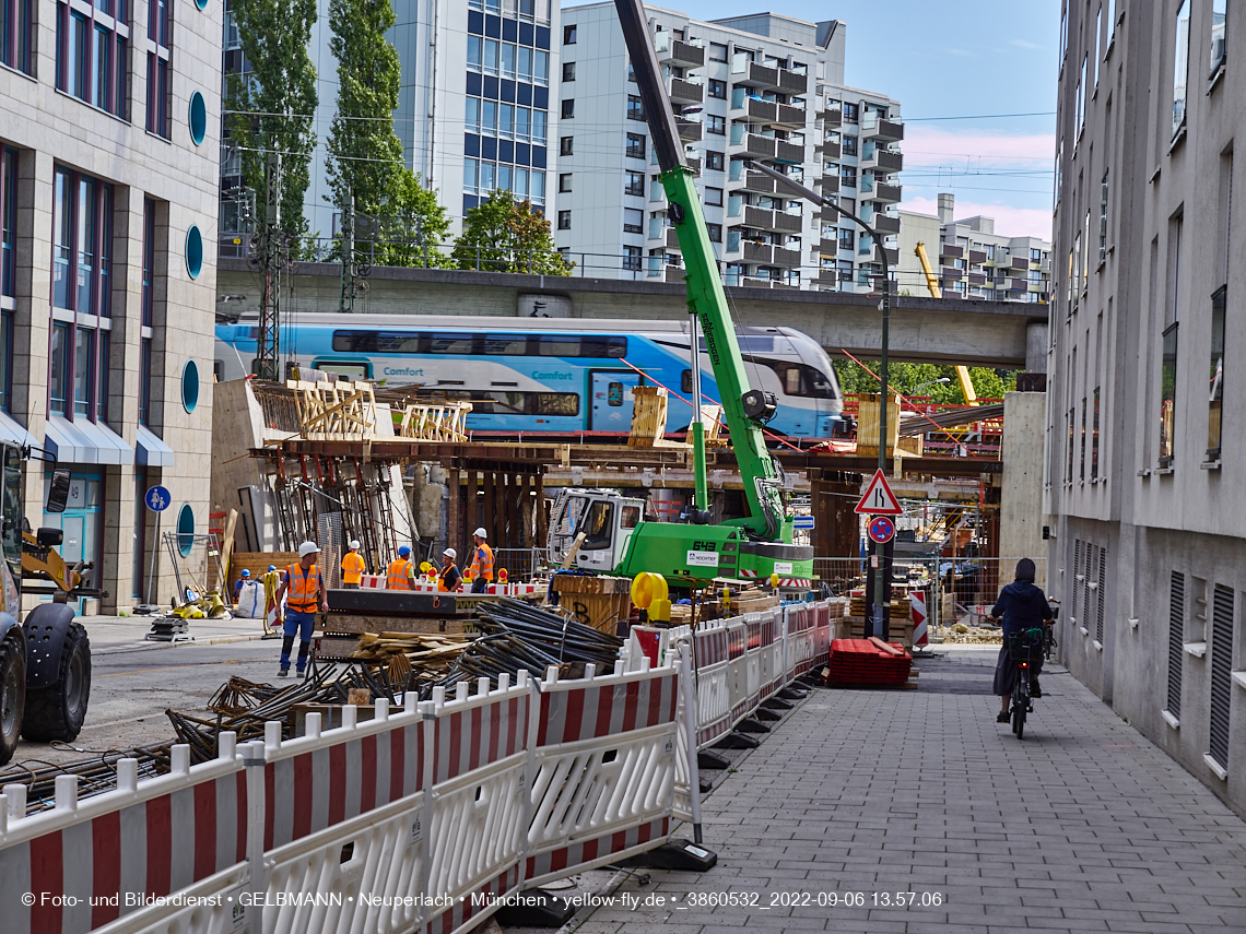 06.09.2022 - Neubau der Eisenbahnbrücke in der Balanstraße
