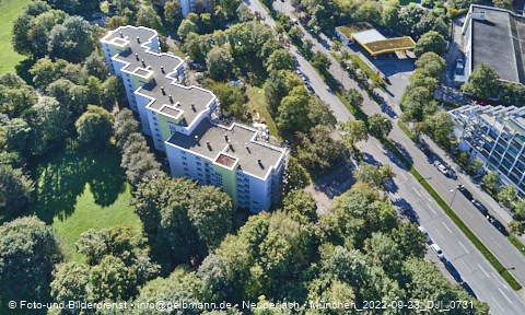 23.09.2022 - Marx-Zentrum, Studentenwohnheim und Wohnanlage Karl-Marx-Ring 52-62 und KMR 53-57c