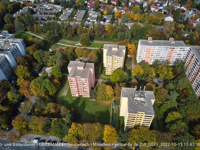 13.10.2022 - Sanierung in der Wohnanlage KArl-Marx-Ring 11-21 in Neuperlach