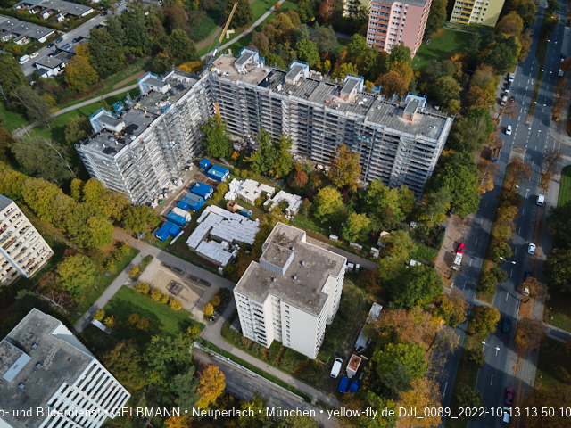 13.10.2022 - Sanierung in der Wohnanlage KArl-Marx-Ring 11-21 in Neuperlach
