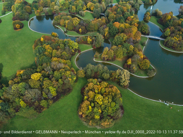 13.10.2022 - der Ostpark mit Biergarten und See in Neuperlach