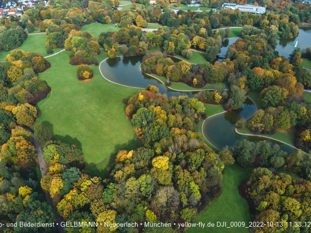 13.10.2022 - der Ostpark mit Biergarten und See in Neuperlach