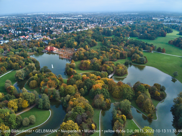 13.10.2022 - der Ostpark mit Biergarten und See in Neuperlach