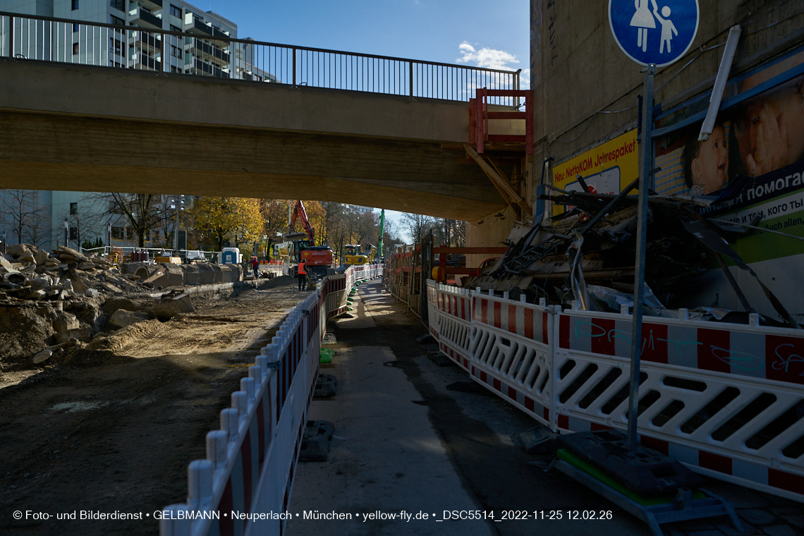 25.11.2022 - Neubau der Eisenbahnbrücke in der Balanstraße