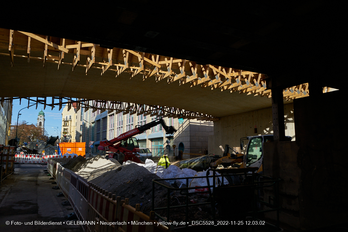 25.11.2022 - Neubau der Eisenbahnbrücke in der Balanstraße