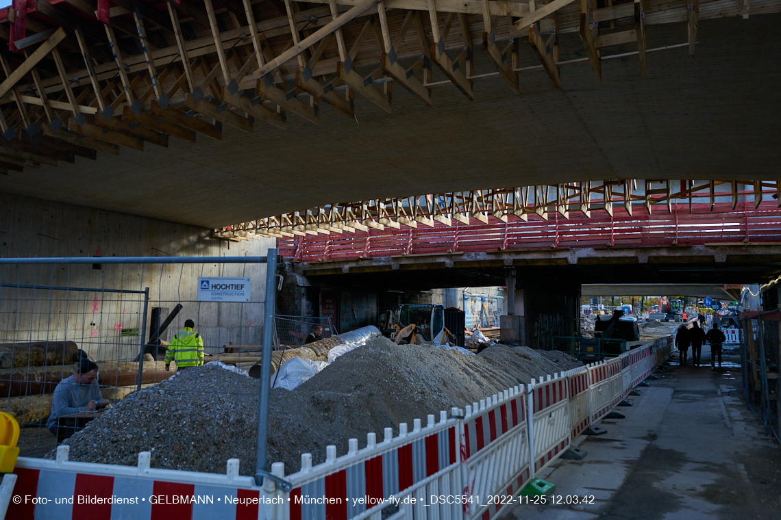 25.11.2022 - Neubau der Eisenbahnbrücke in der Balanstraße