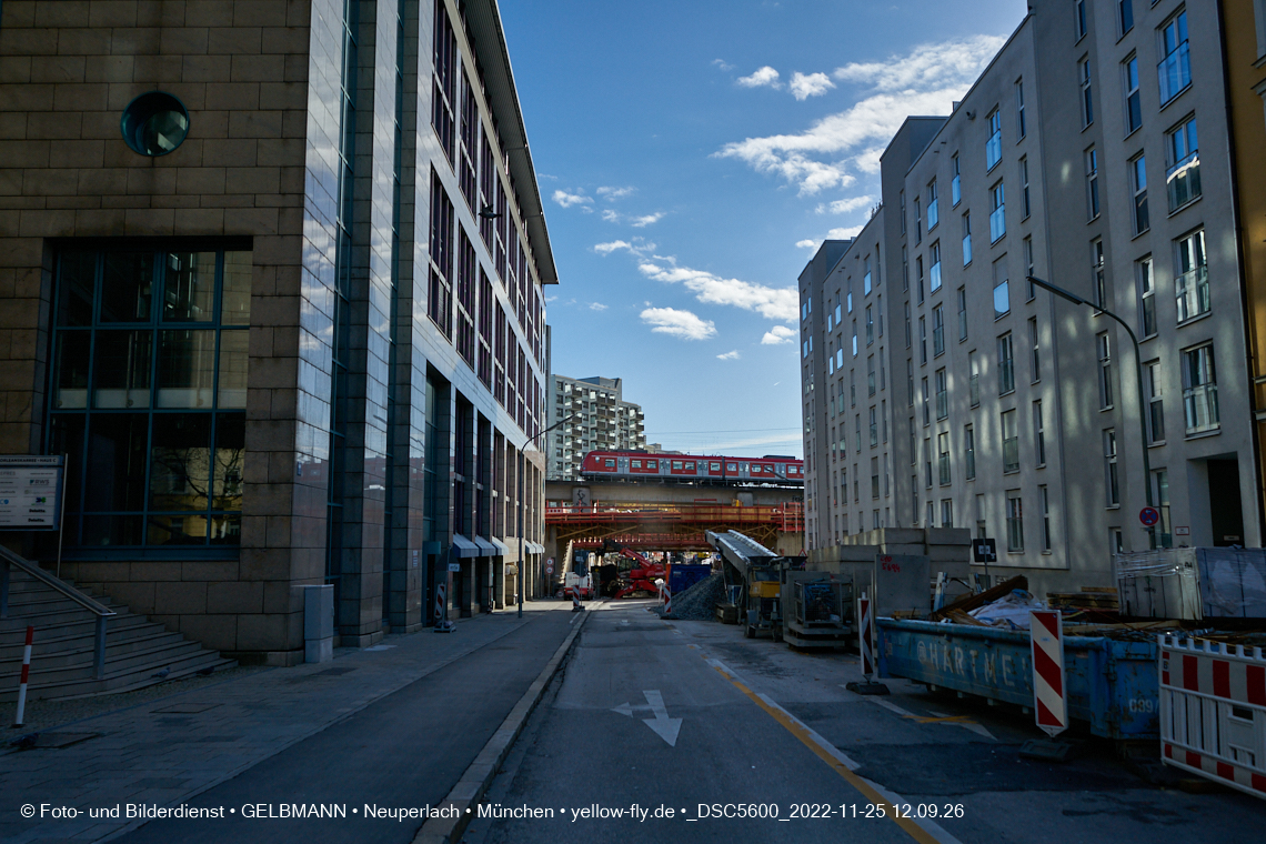 25.11.2022 - Neubau der Eisenbahnbrücke in der Balanstraße