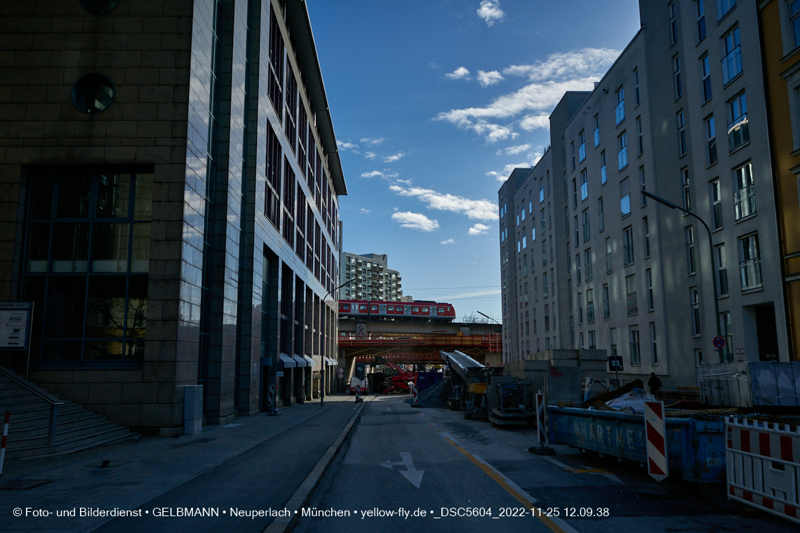 25.11.2022 - Neubau der Eisenbahnbrücke in der Balanstraße