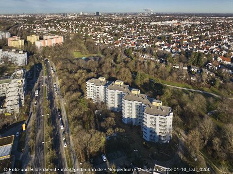 16.11.2023 - Marx-Zentrum und Karl-Marx-Ring 52-62 in Neuperlach