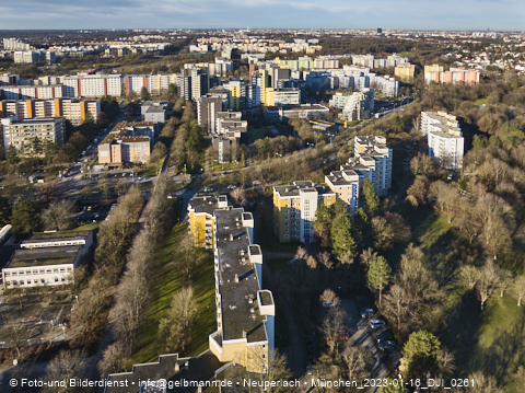 16.11.2023 - Marx-Zentrum und Karl-Marx-Ring 52-62 in Neuperlach