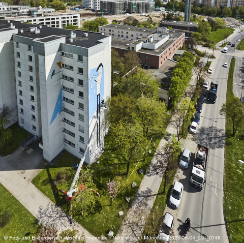 04.05.2023 - Der Blaue Vogel - Wolfgang-Niesner - Der bunte Beton am Karl-Marx-Ring Neuperlach 04.05.2023 - Der Blaue Vogel - Wolfgang-Niesner - Der bunte Beton am Karl-Marx-Ring Neuperlach