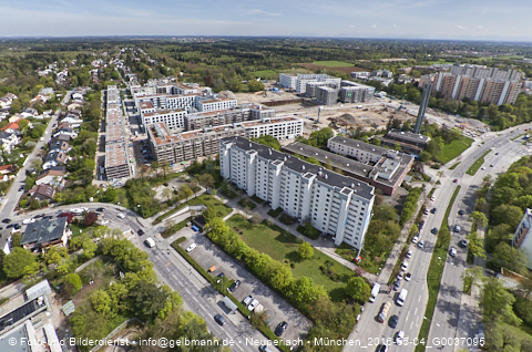 04.05.2023 - Der Blaue Vogel - Wolfgang-Niesner - Der bunte Beton am Karl-Marx-Ring Neuperlach 04.05.2023 - Der Blaue Vogel - Wolfgang-Niesner - Der bunte Beton am Karl-Marx-Ring Neuperlach