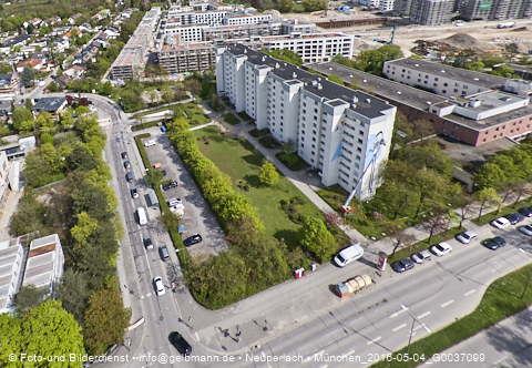04.05.2023 - Der Blaue Vogel - Wolfgang-Niesner - Der bunte Beton am Karl-Marx-Ring Neuperlach 04.05.2023 - Der Blaue Vogel - Wolfgang-Niesner - Der bunte Beton am Karl-Marx-Ring Neuperlach