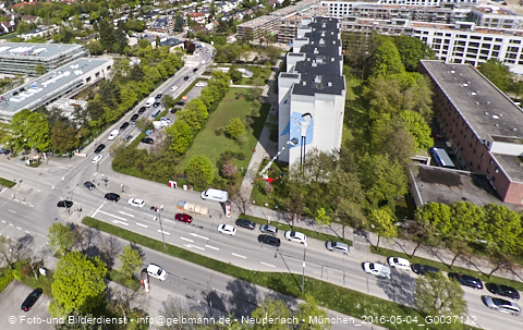 04.05.2023 - Der Blaue Vogel - Wolfgang-Niesner - Der bunte Beton am Karl-Marx-Ring Neuperlach 04.05.2023 - Der Blaue Vogel - Wolfgang-Niesner - Der bunte Beton am Karl-Marx-Ring Neuperlach