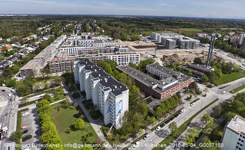 04.05.2023 - Der Blaue Vogel - Wolfgang-Niesner - Der bunte Beton am Karl-Marx-Ring Neuperlach 04.05.2023 - Der Blaue Vogel - Wolfgang-Niesner - Der bunte Beton am Karl-Marx-Ring Neuperlach