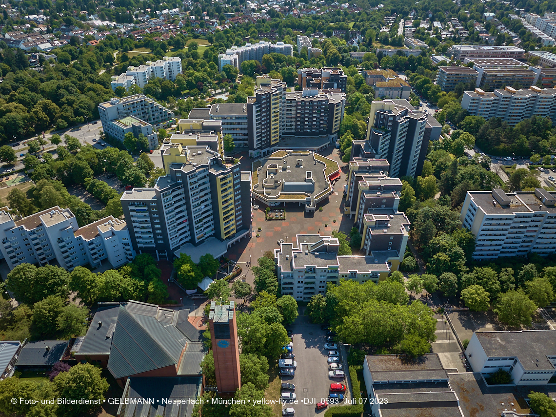 07.07.2023 - Marx-Zentrum - Wohnanalge Karl-Marx-Ring 52-62 und 53-57
