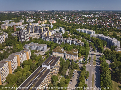 07.07.2023 - Marx-Zentrum, Studentenwohnheim, Wohnanlage Karl-Marx-Ring 52-62, KMR 53-57c Umgebung