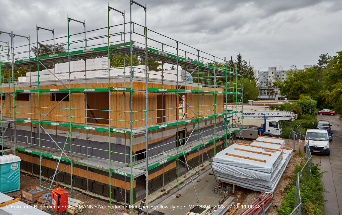 25.07.2023 - neue Wände für das Haus für Kinder in Neuperlach