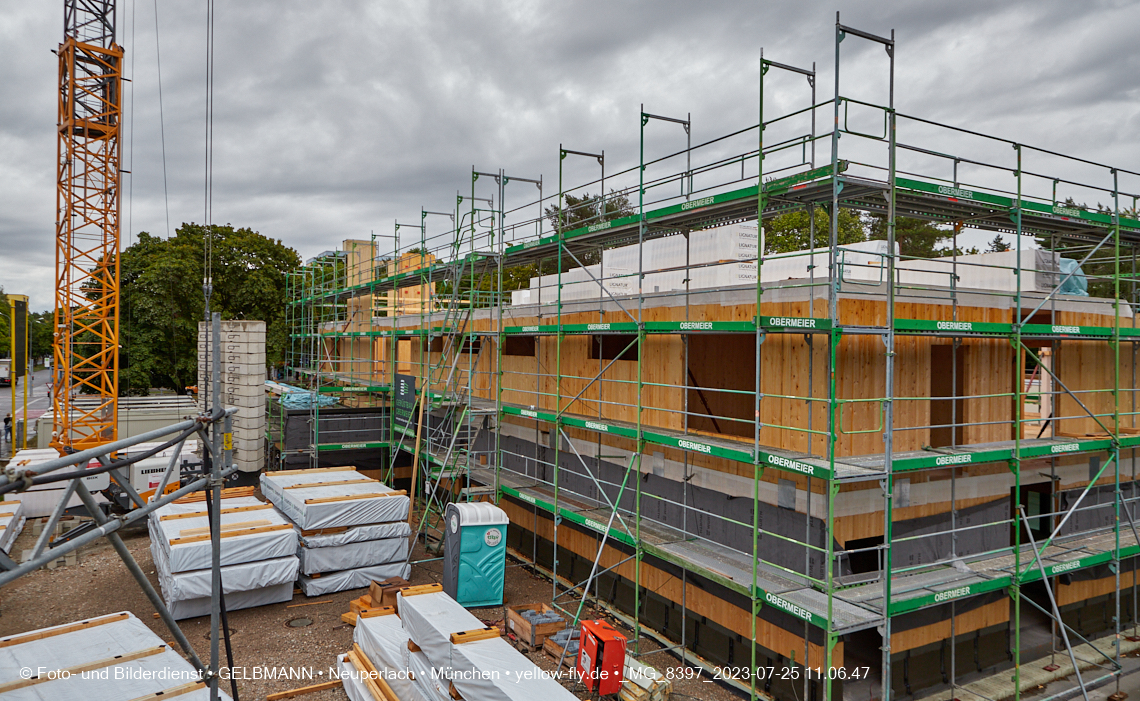 25.07.2023 - neue Wände für das Haus für Kinder in Neuperlach