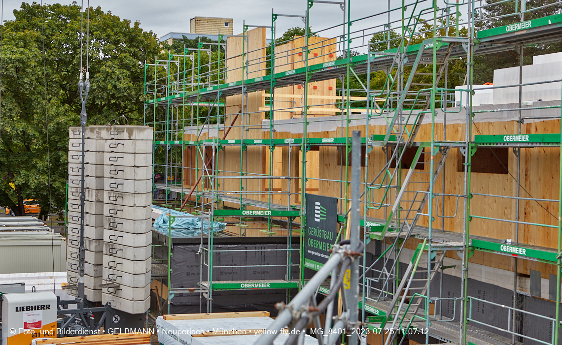 25.07.2023 - neue Wände für das Haus für Kinder in Neuperlach