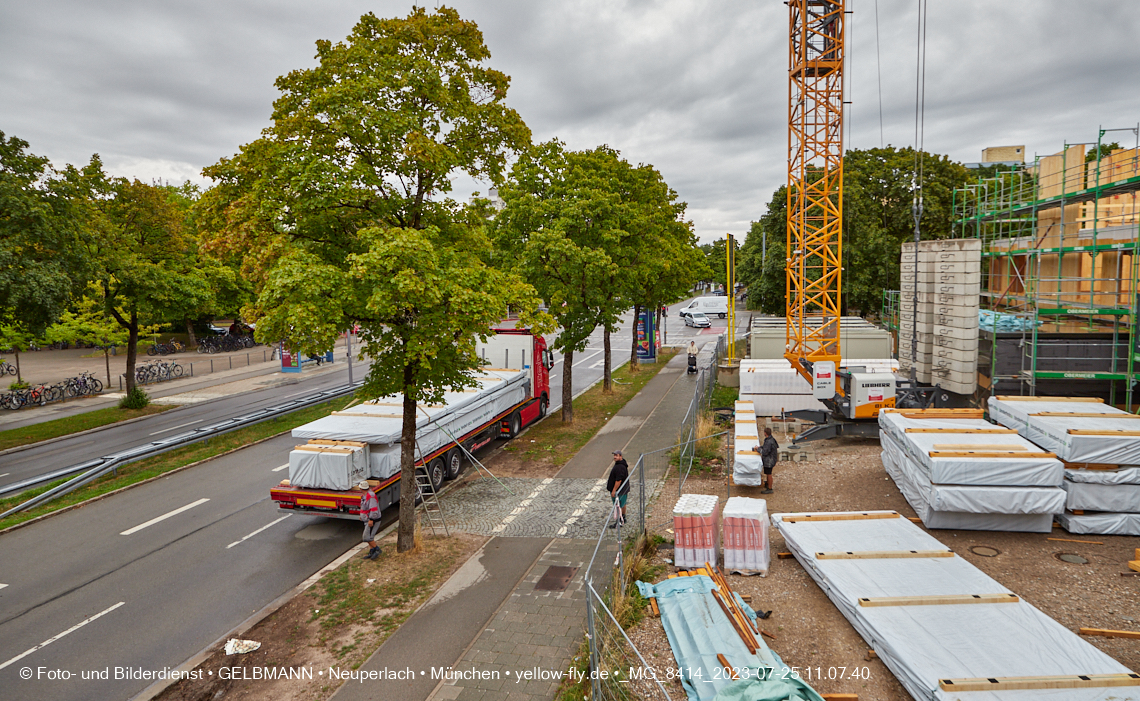 25.07.2023 - neue Wände für das Haus für Kinder in Neuperlach