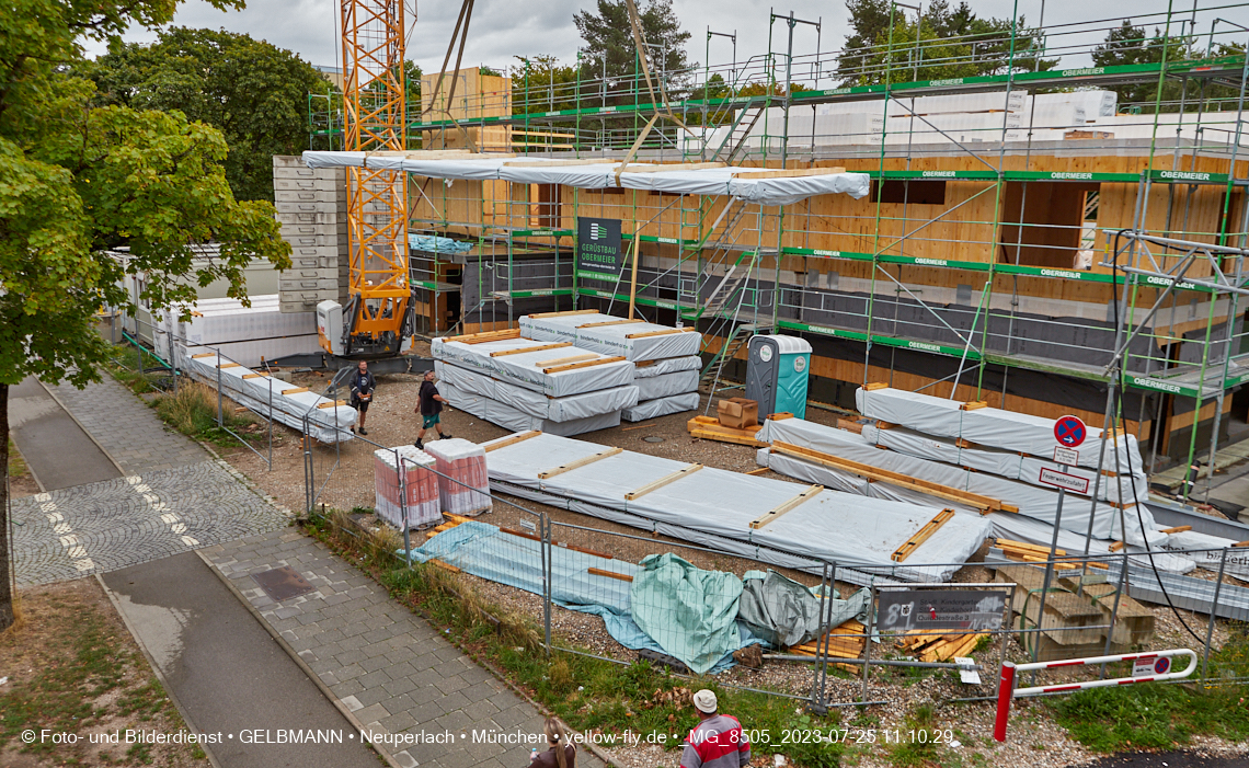25.07.2023 - neue Wände für das Haus für Kinder in Neuperlach