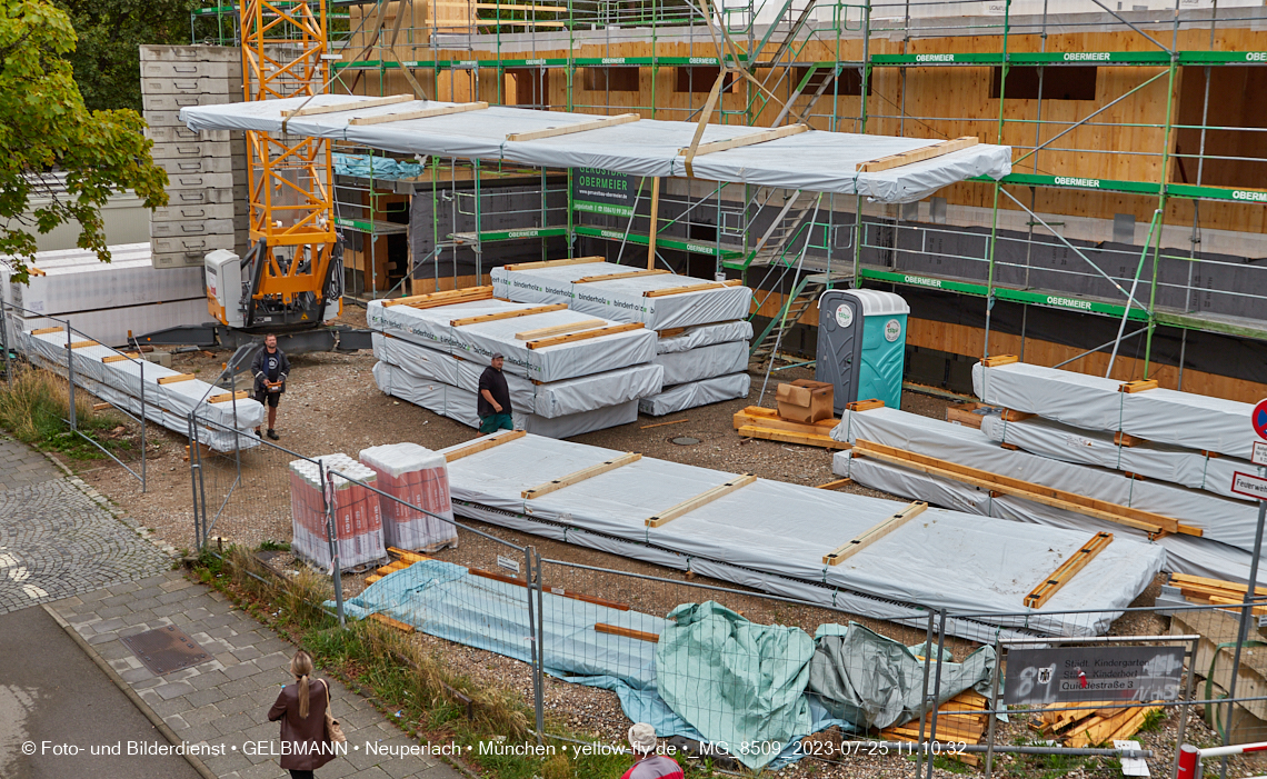 25.07.2023 - neue Wände für das Haus für Kinder in Neuperlach