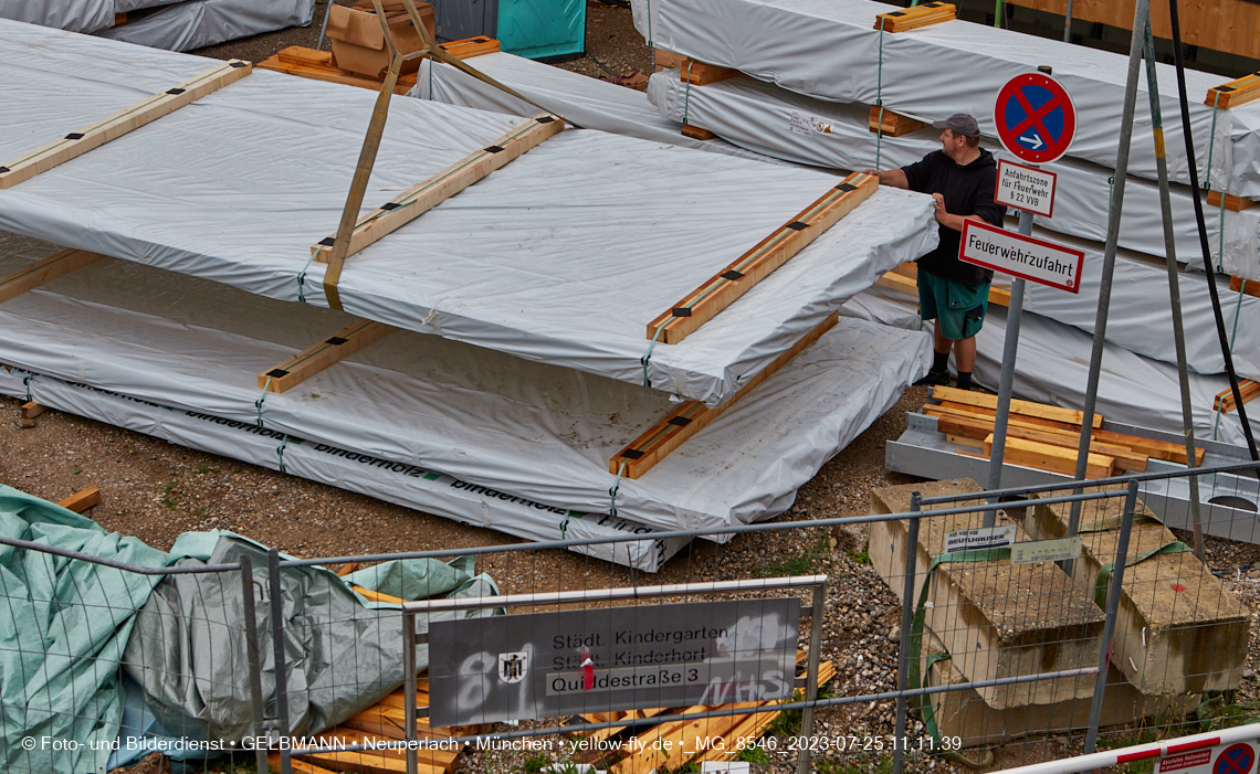 25.07.2023 - neue Wände für das Haus für Kinder in Neuperlach