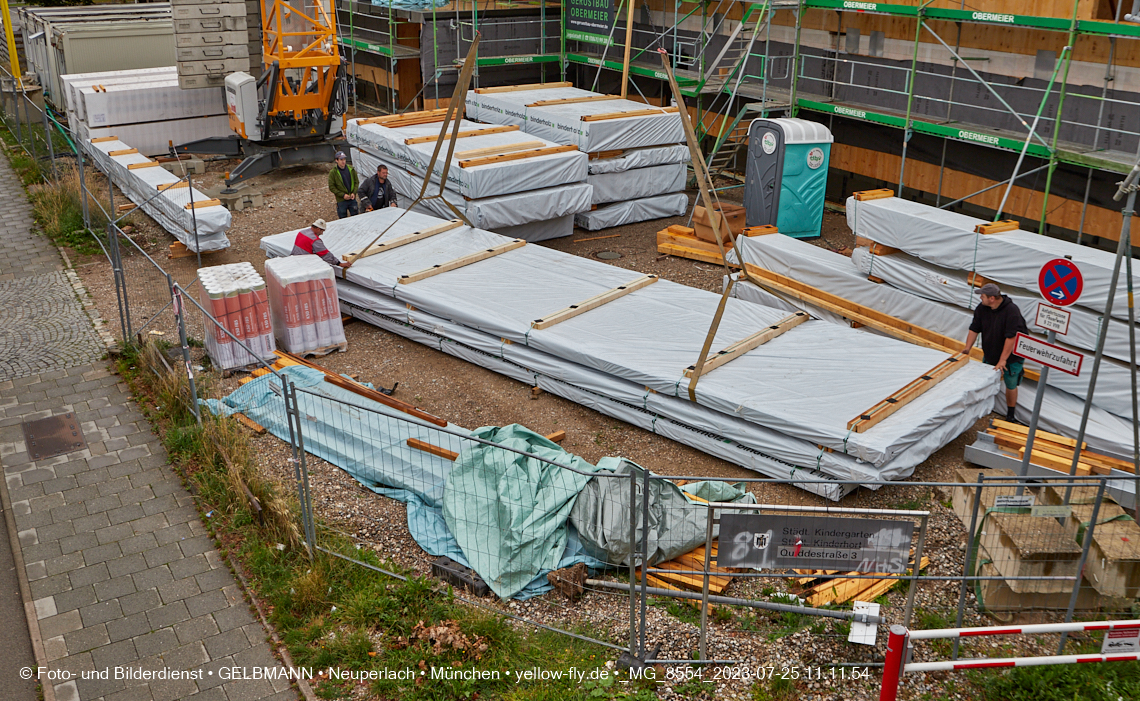 25.07.2023 - neue Wände für das Haus für Kinder in Neuperlach